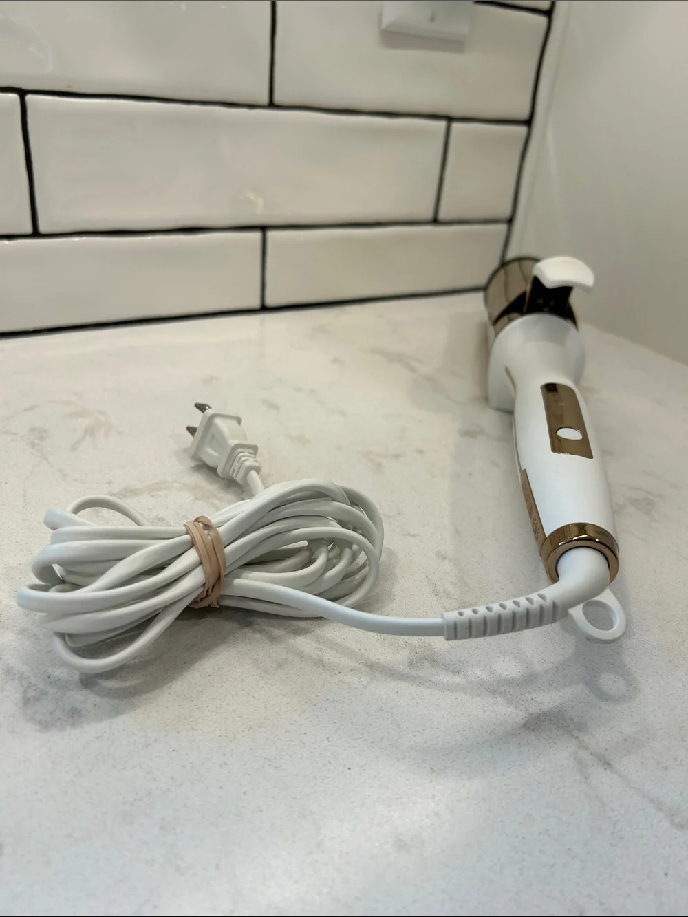 Kristin ESS 2” Soft Bend Titanium Curling Iron Gold Finish